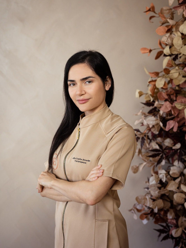 Júlia Gonçalves - Fisioterapeuta